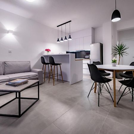 Apartmani Villa Zora لوبار المظهر الخارجي الصورة