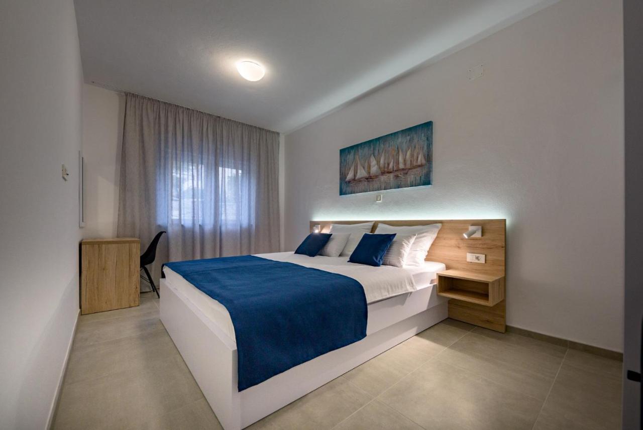 Apartmani Villa Zora لوبار المظهر الخارجي الصورة