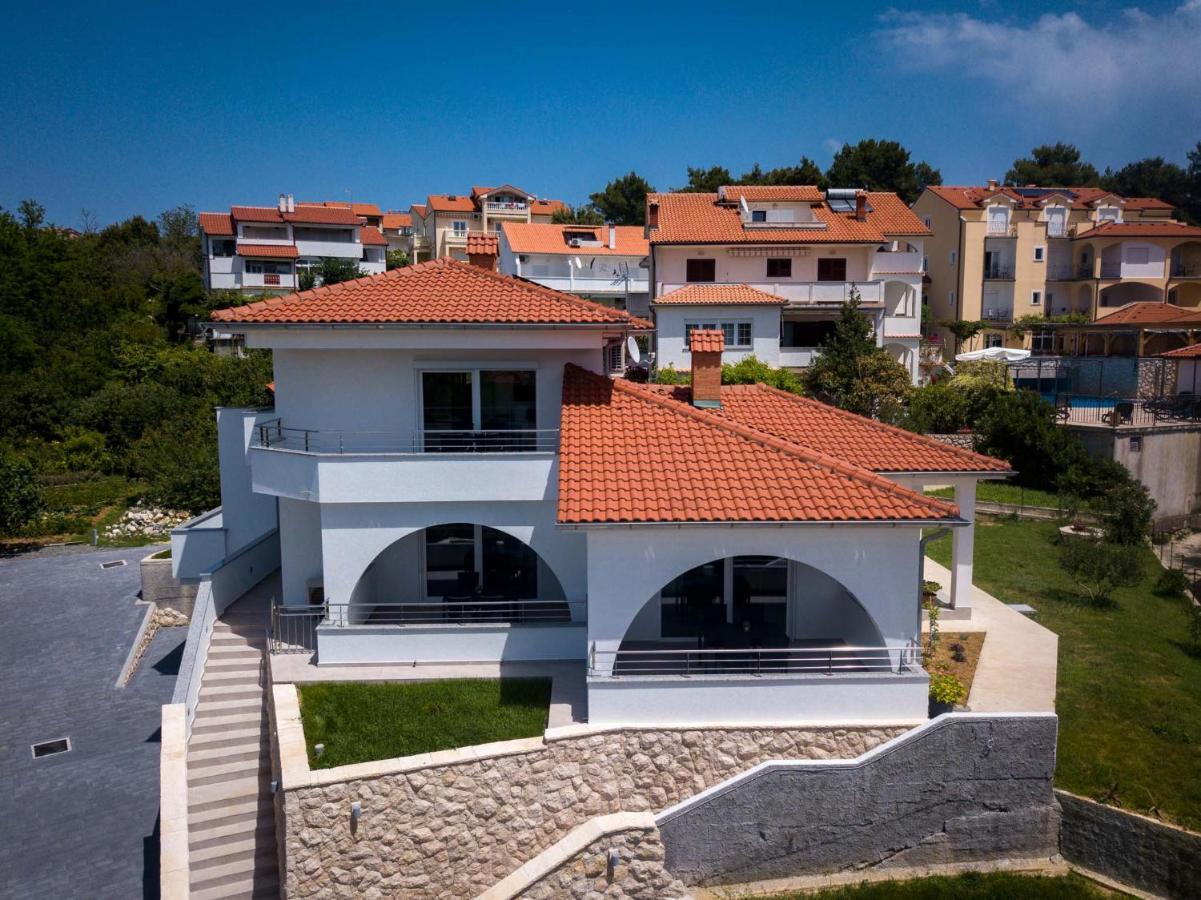 Apartmani Villa Zora لوبار المظهر الخارجي الصورة